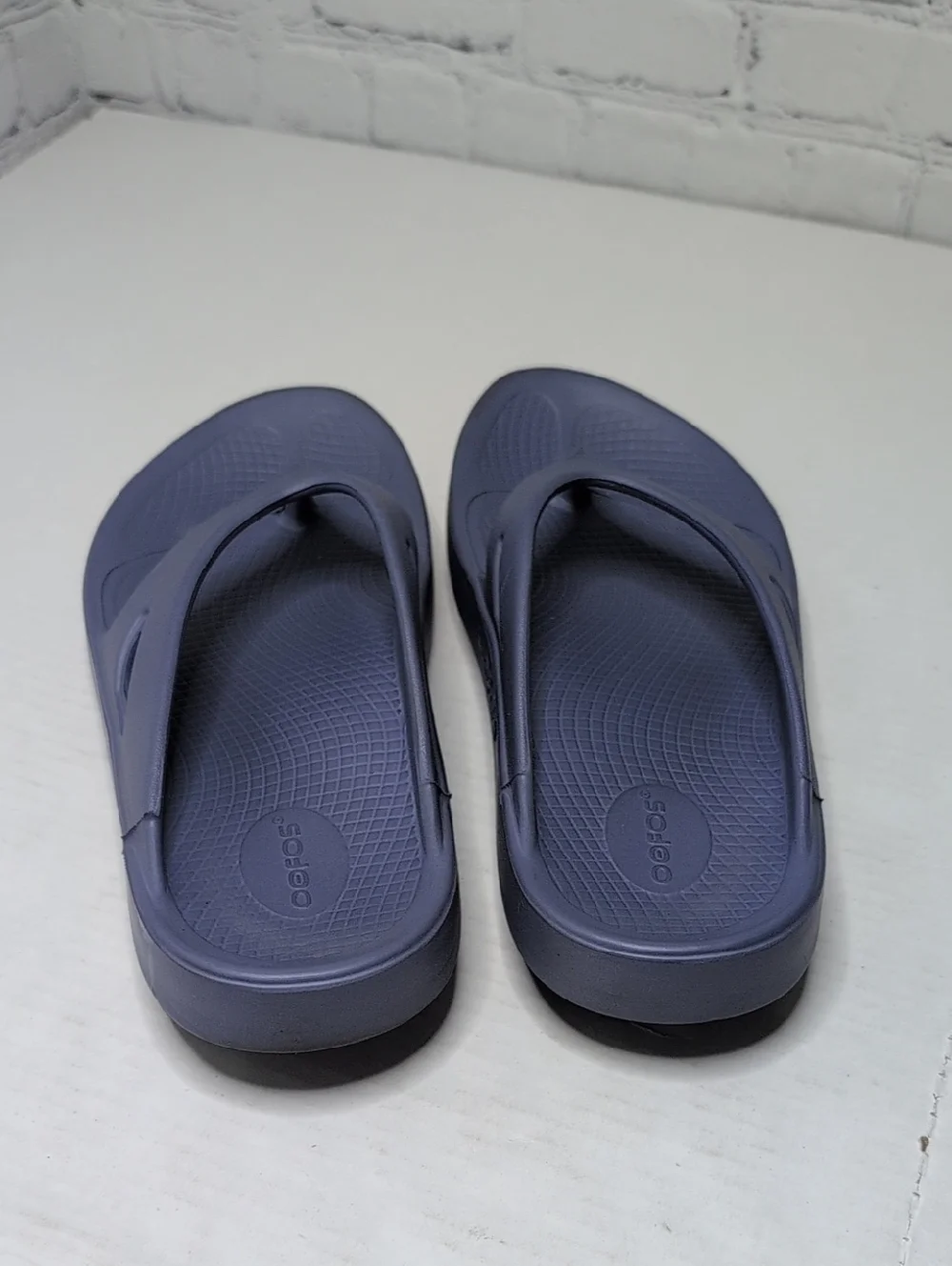 OOFOS Men's Original Flip Flop Sandals